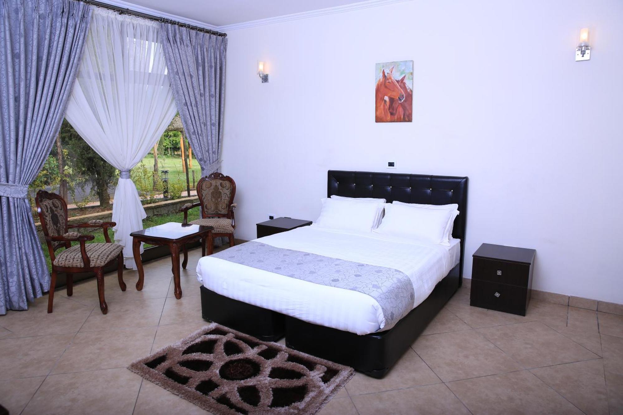 Yaya Africa Athletics Village Sululta Exterior photo