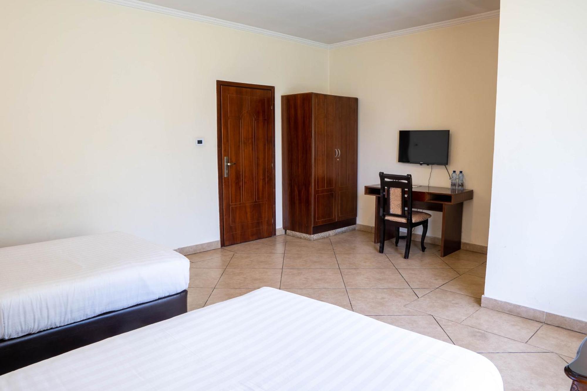 Yaya Africa Athletics Village Sululta Exterior photo
