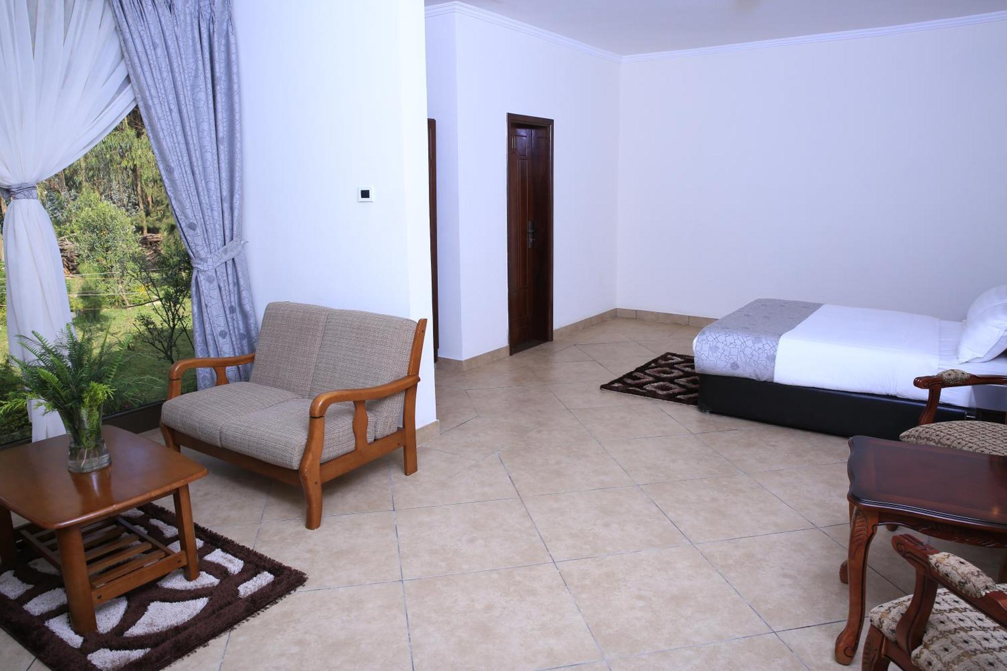 Yaya Africa Athletics Village Sululta Exterior photo
